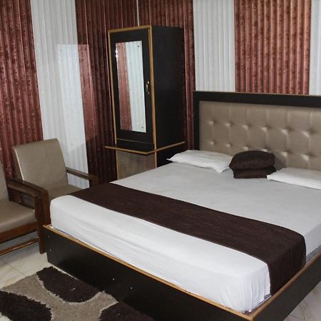 Hotel Ashok Харидвар Экстерьер фото